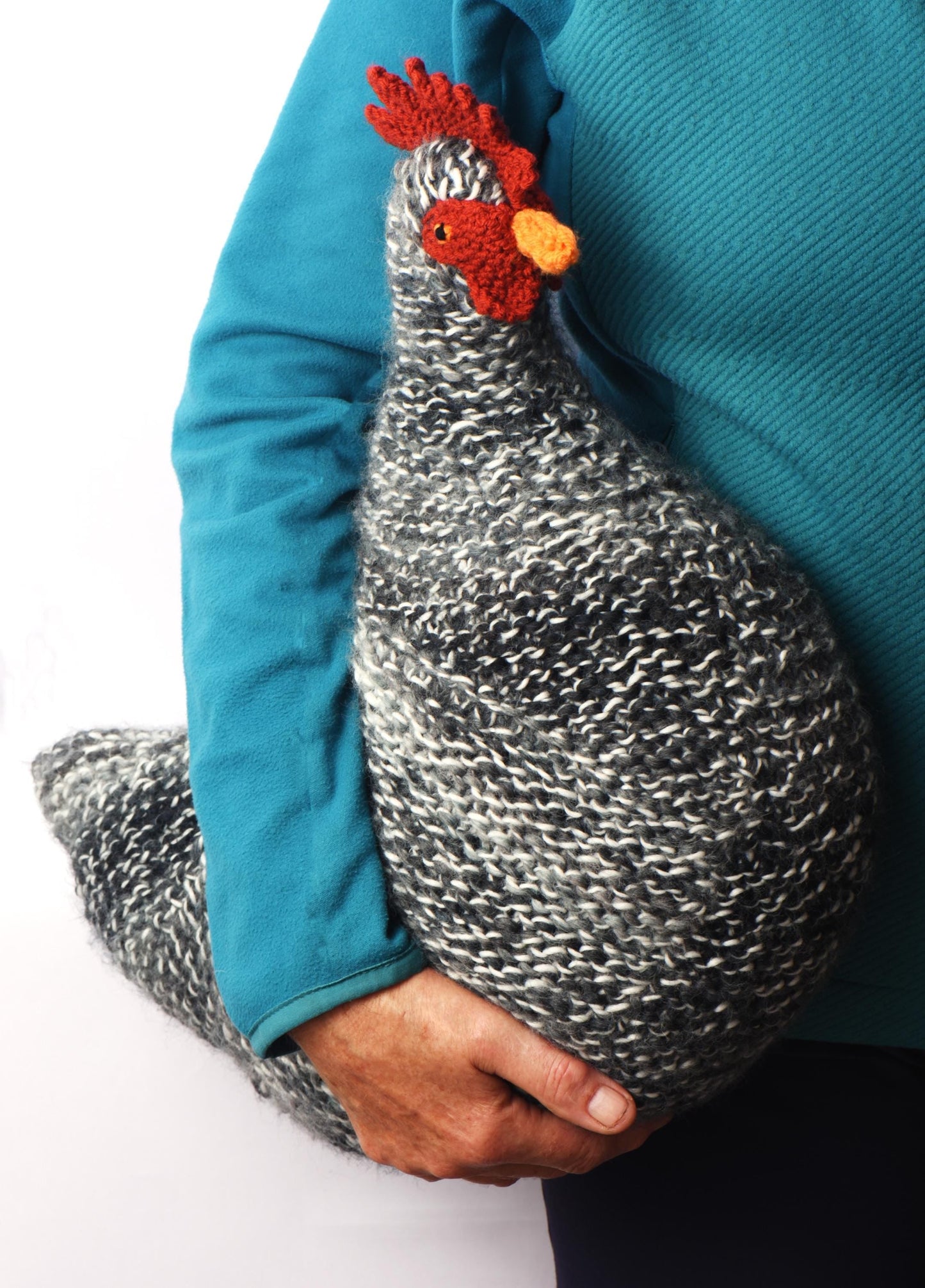 Black & White Chicken Knitting Pattern