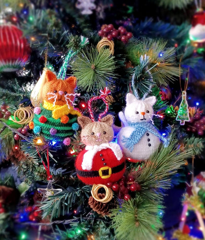Cat Bauble Ornaments Knitting Pattern