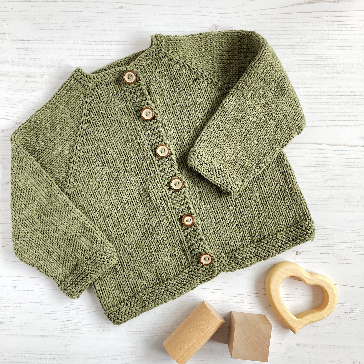 Simple Top Down Baby Cardigan Knitting Pattern