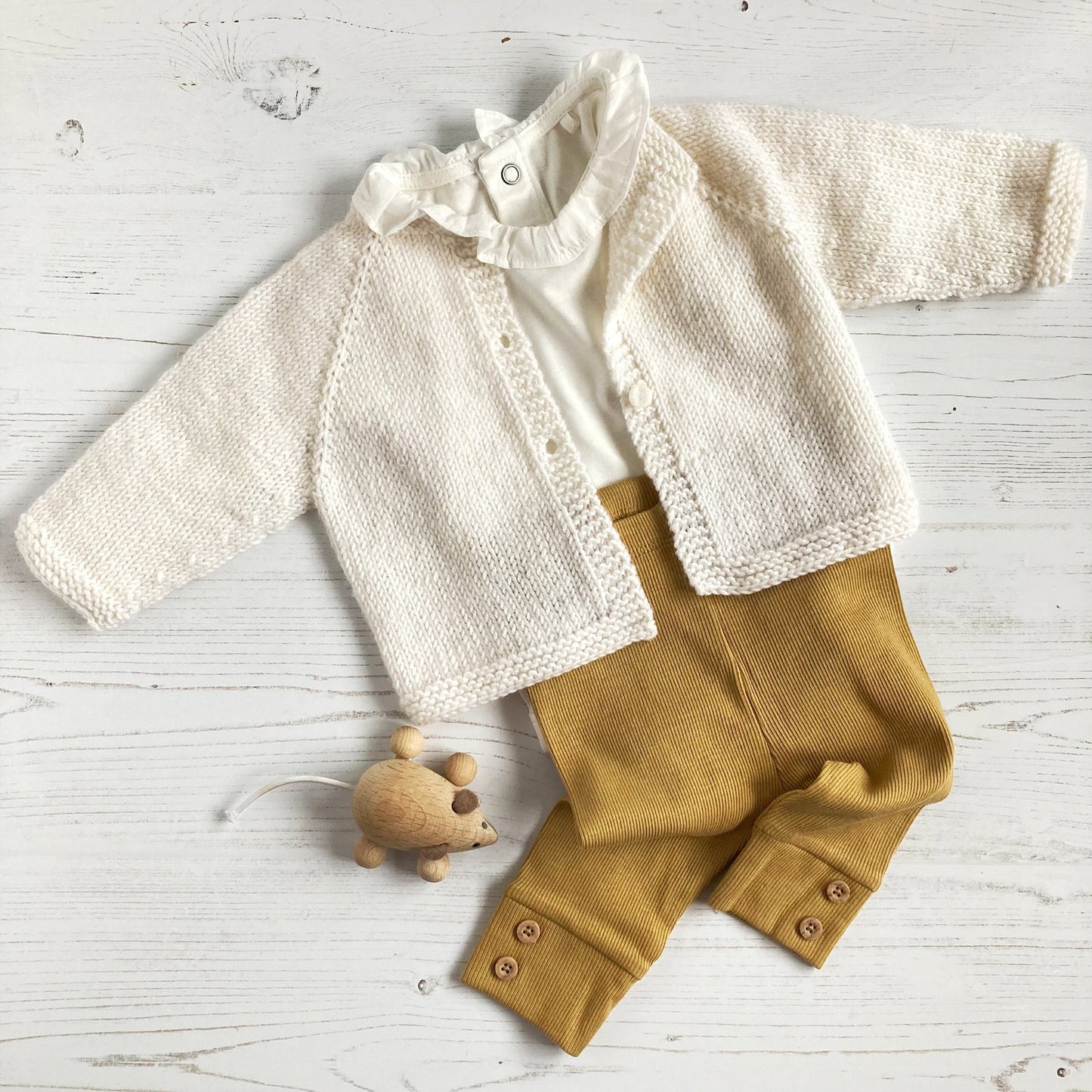Simple Top Down Baby Cardigan Knitting Pattern
