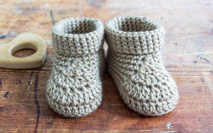Easy Crochet Baby Bootie Pattern