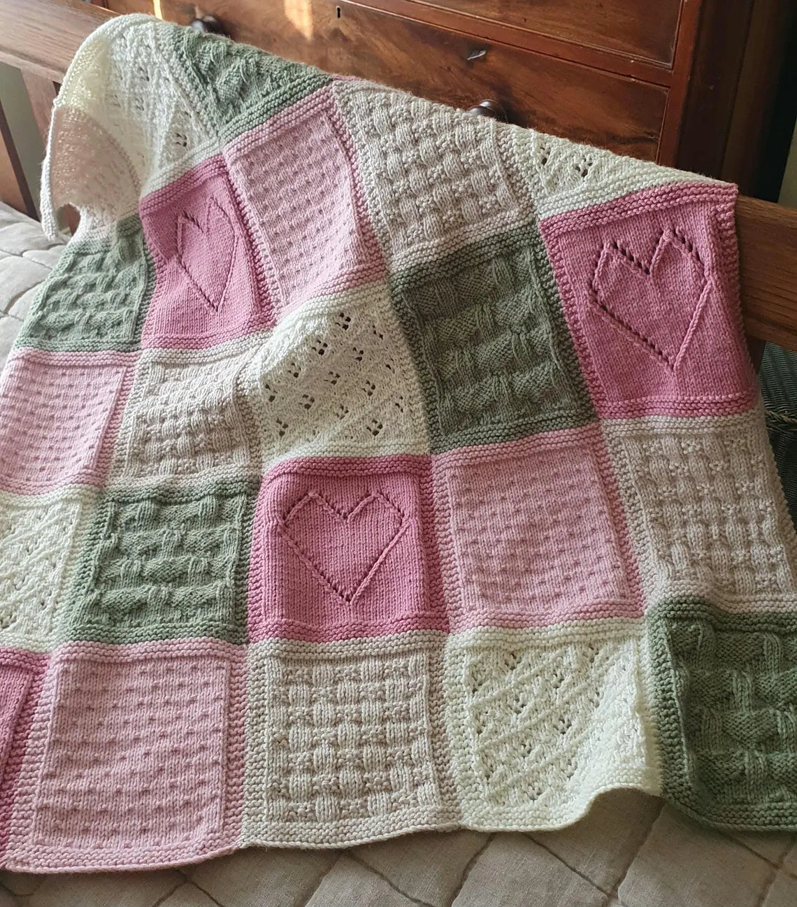 Pretty Patchwork Baby Blanket Knitting Pattern