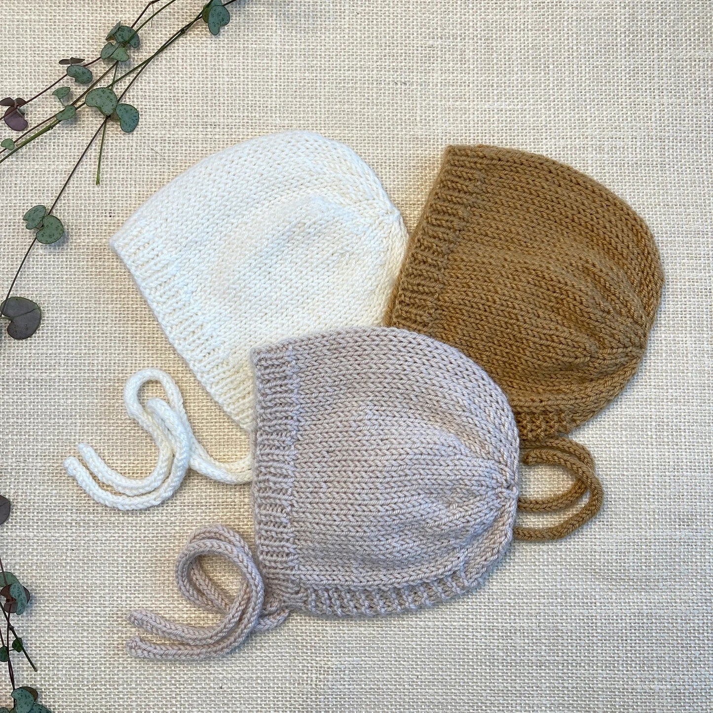 Easy Baby Bonnet Knitting Pattern