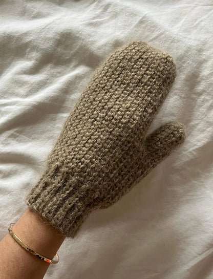 The Matilda Mittens Crochet Pattern