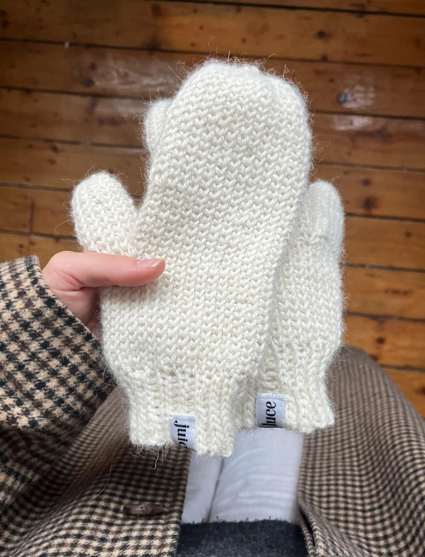 The Matilda Mittens Crochet Pattern