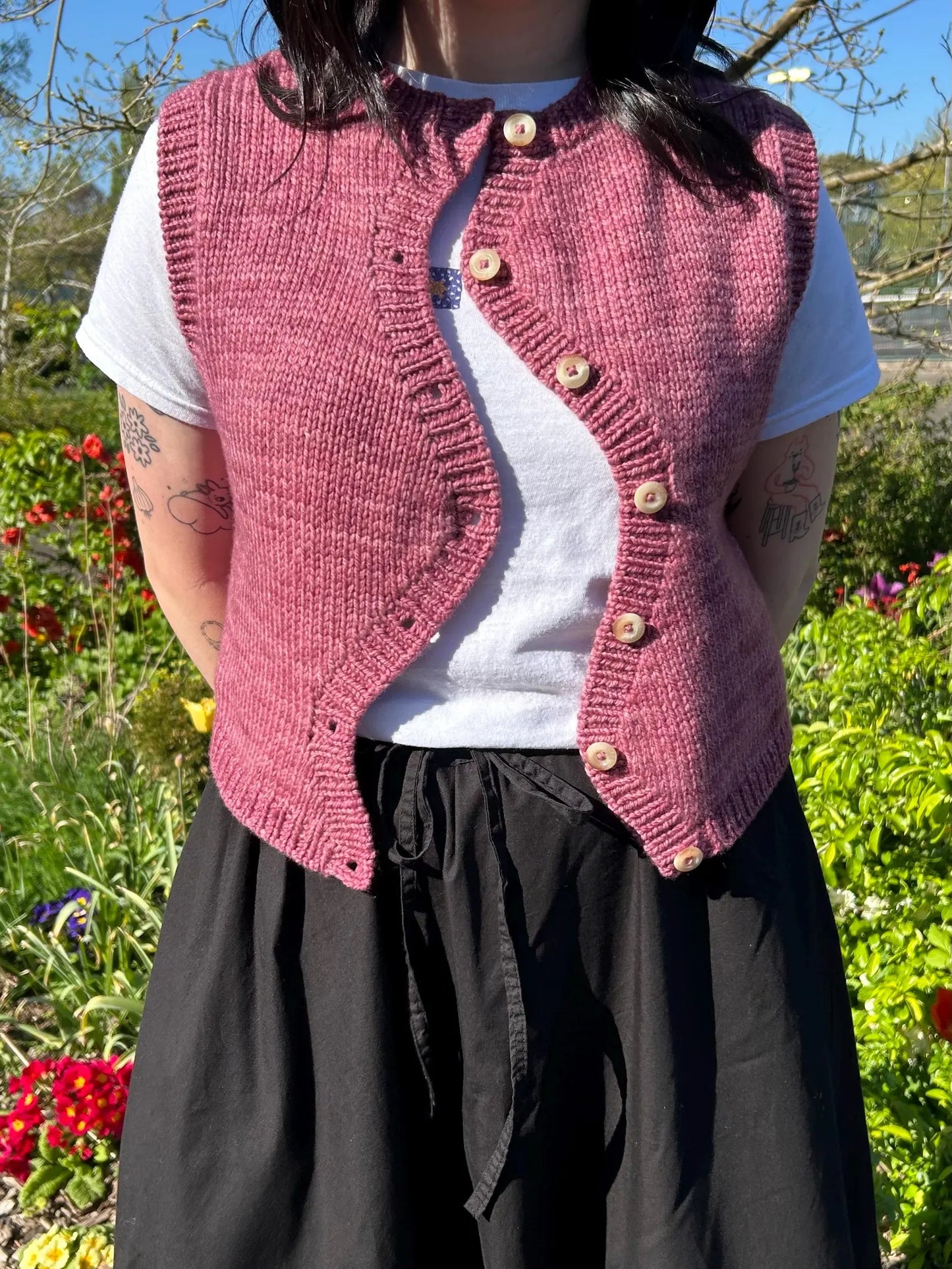 Peony Vest Knitting Pattern