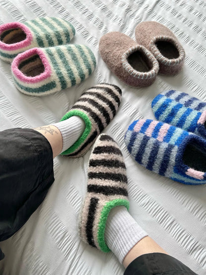 Sailor Slippers Knitting Pattern