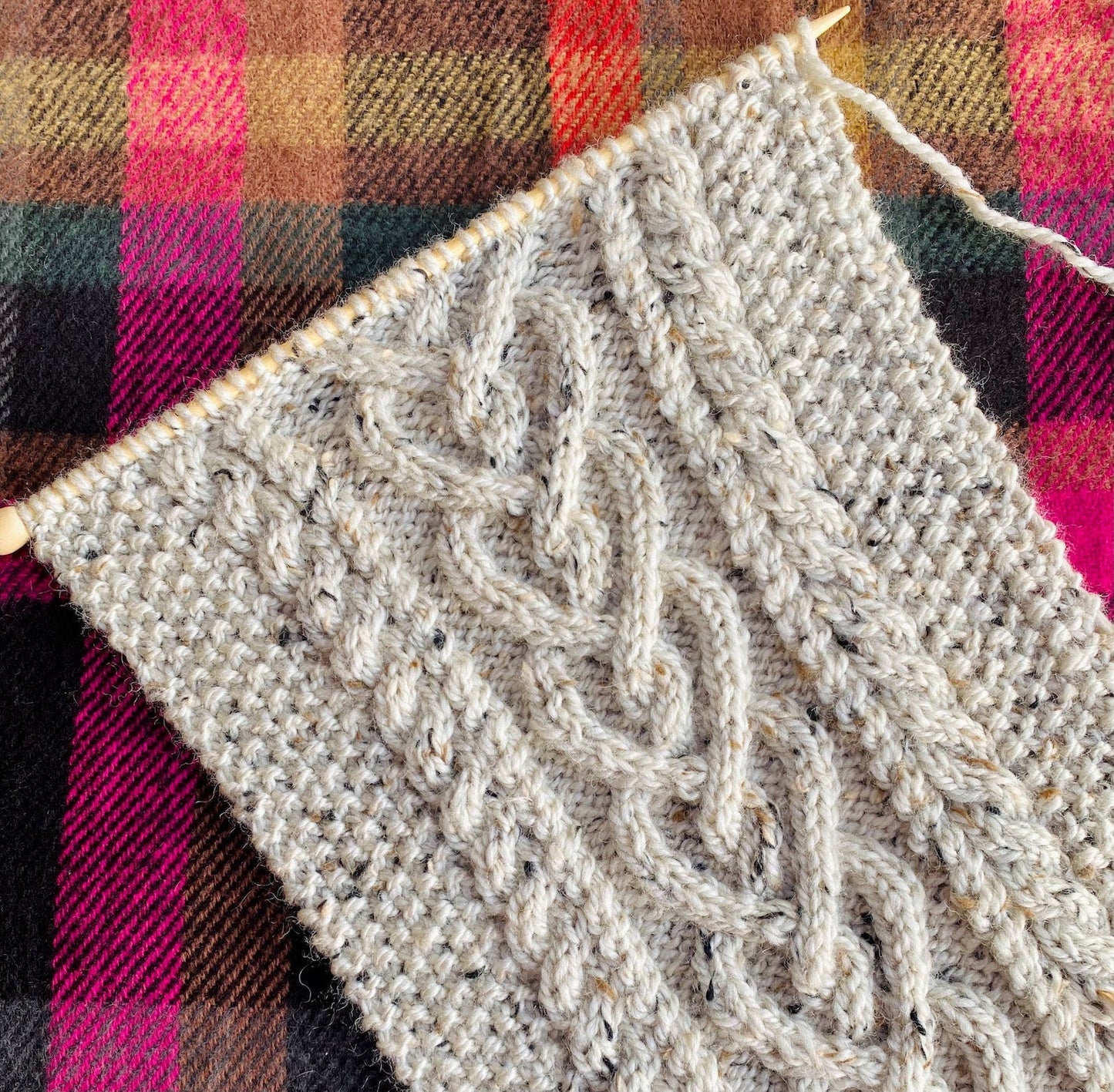Heart of Scotland Aran Scarf Knitting Pattern