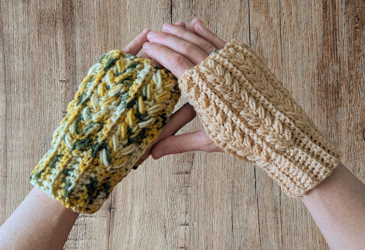 Wrist Hand Warmers Crochet Pattern