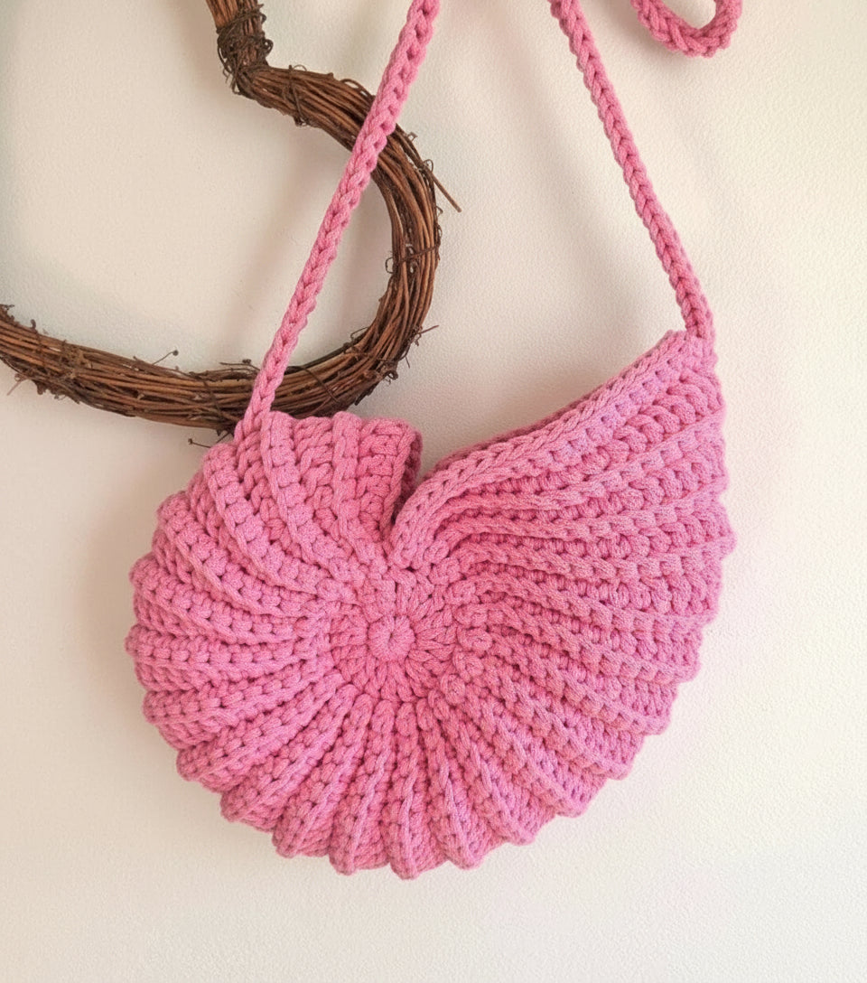Ammonite Shell Bag Crochet Pattern